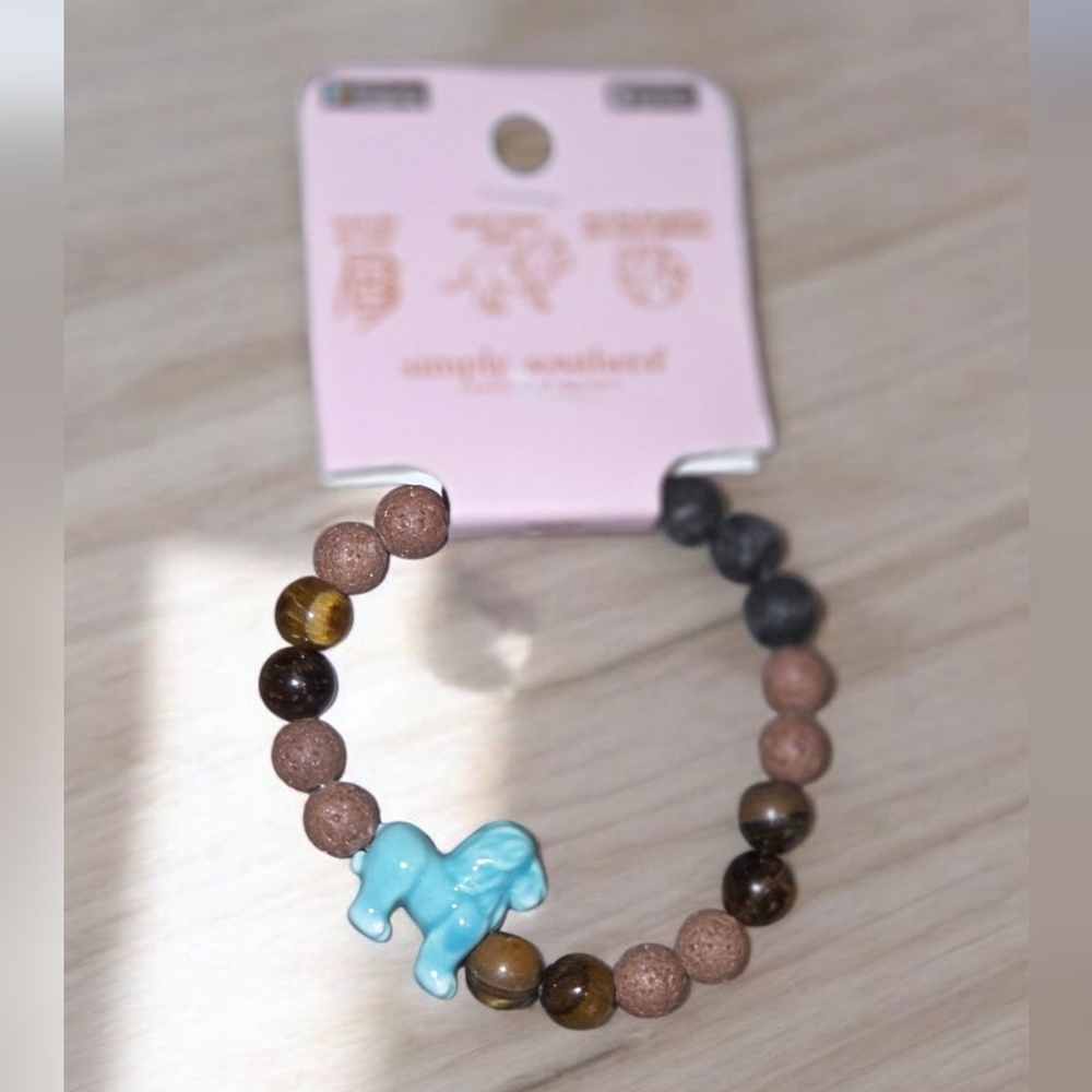 Simply Southern Beaded Lion Tracker Bracelet, NWT Brown W/Blue Lion